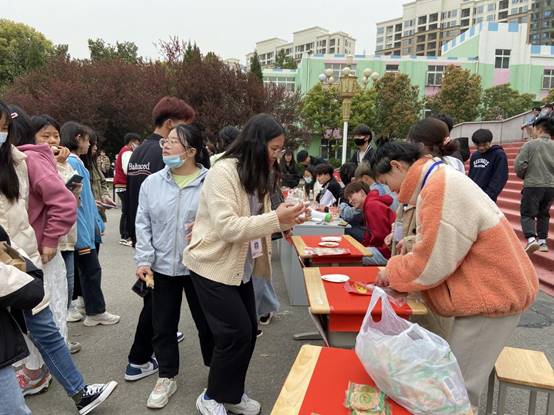 c37b6e70eac8f1111a418eec61e9d17